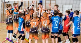 Podwójne złoto dla PSP 19! Mistrzowie regionu w siatkówce