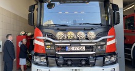 Nowy wóz strażacki w Sławięcicach