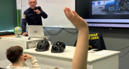 Jedź w kasku ananasku