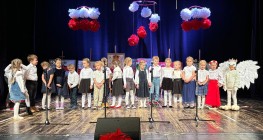 Najmłodsi zaśpiewali o Polsce