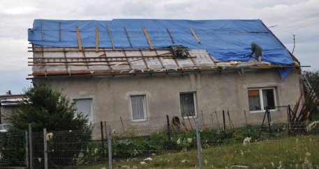 Pieniądze dla poszkodowanych w nawałnicy już są wypłacane