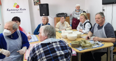 Integracja kołem (garncarskim) się toczy