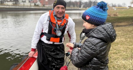 Emocje na Odrze, wala z zimnem i wielki sportowy charakter 