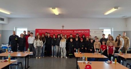 Młodzi strażacy z Kędzierzyna-Koźla pokazali wiedzę