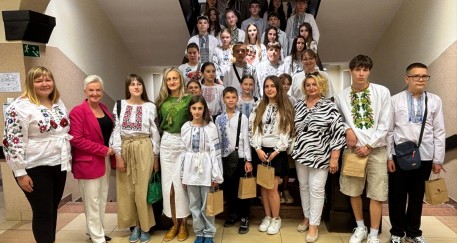 Bezpieczne wakacje z dala od wojennej codzienności