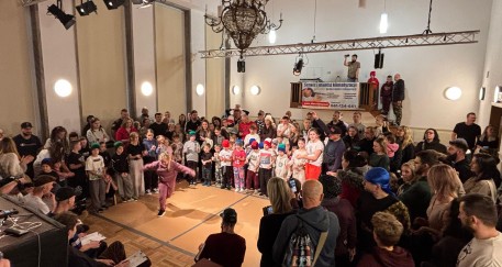 Breakdance w świątecznym rytmie