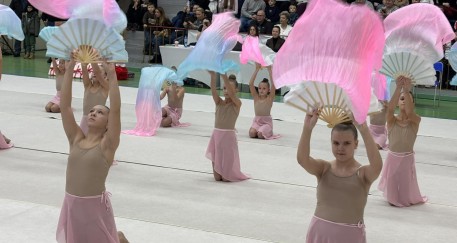 Świąteczna magia gimnastyki artystycznej