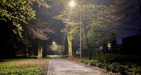 Jaśniej i bezpieczniej na Plantach