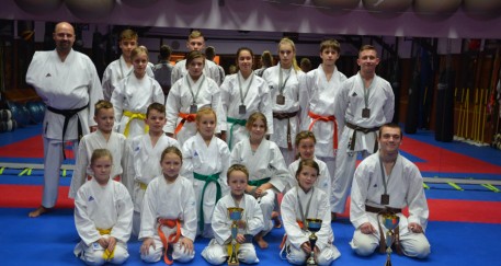 Karatecy na podium w Legnicy