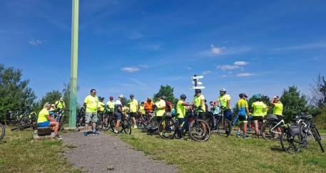Podziwiali Góry Opawskie z perspektywy roweru