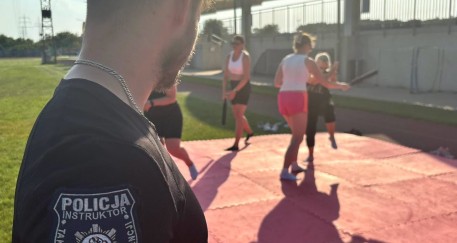 Praktyczna lekcja bezpieczeństwa dla kobiet