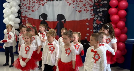 Mali artyści, wielki patriotyzm