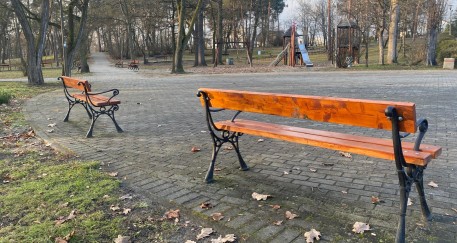 W Parku Pojednania jest, gdzie przycupnąć